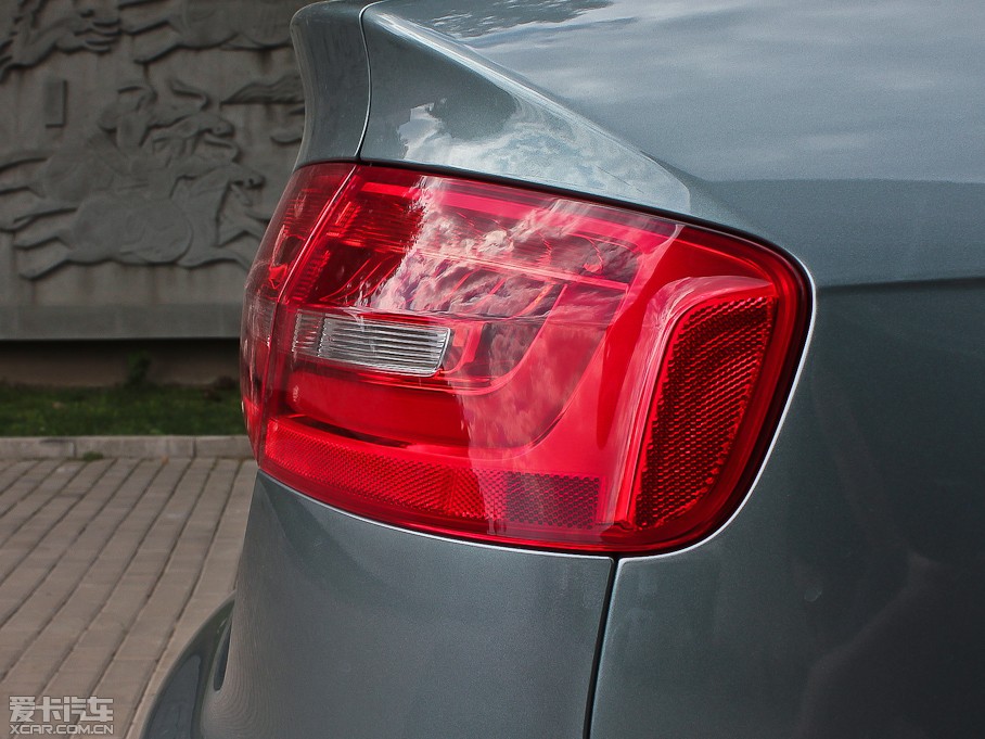 2013WA4L 35 TFSI CVTg(sh)