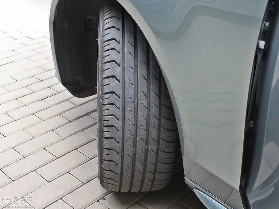 2013WA4L 35 TFSI CVTg