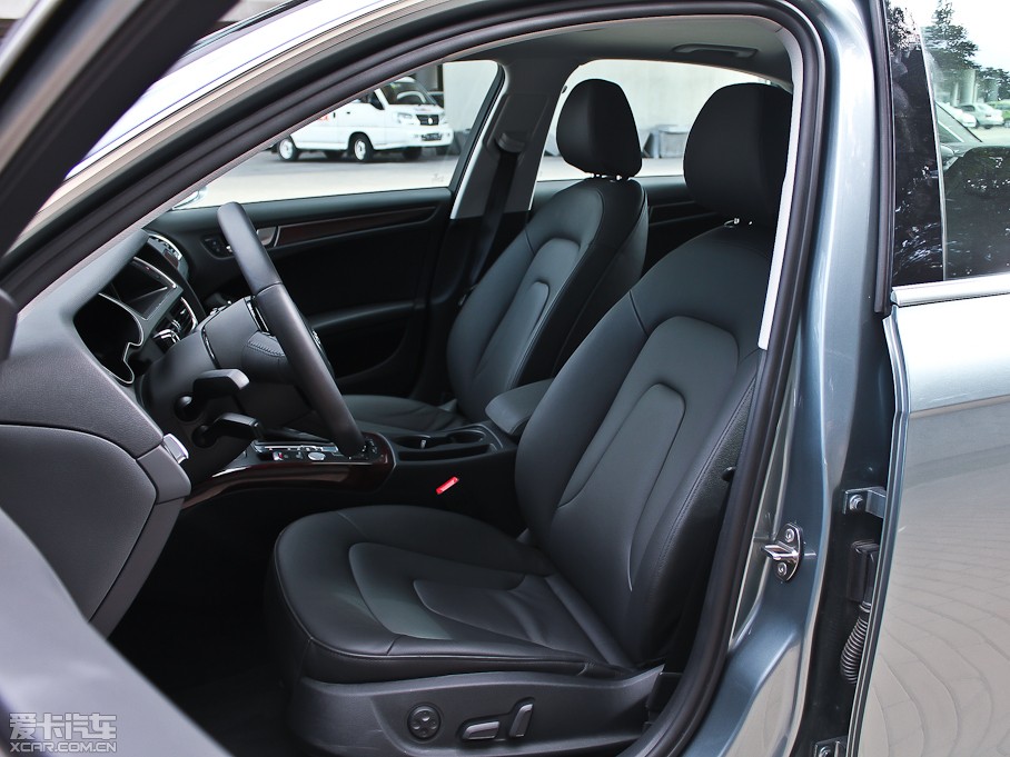 2013WA4L 35 TFSI CVTg