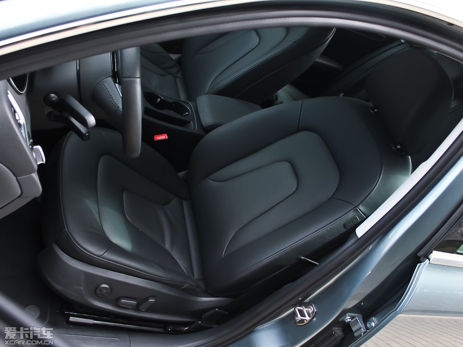 2013WA4L 35 TFSI CVTg