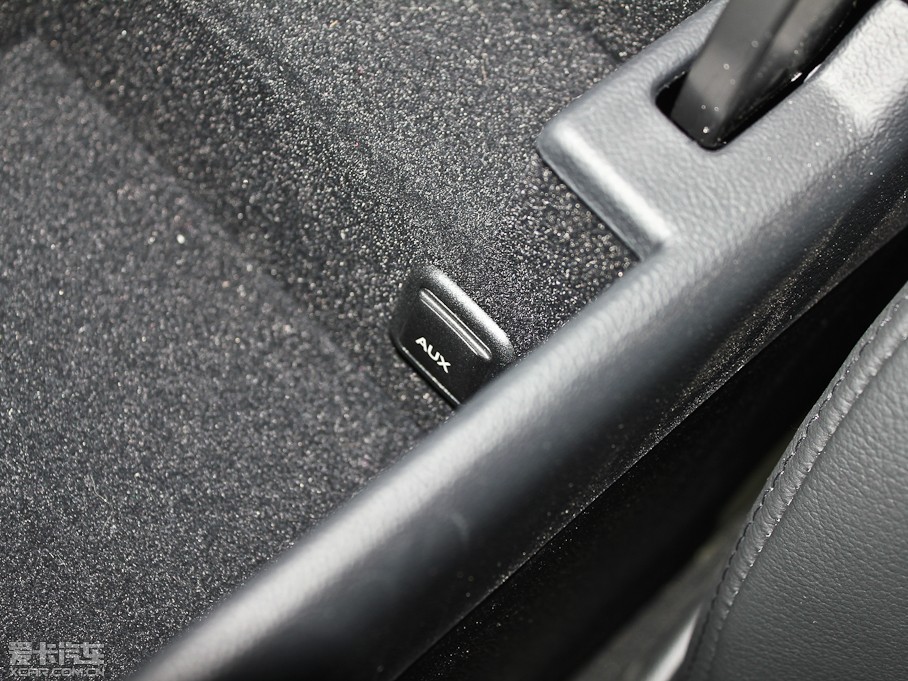 2013?yun)WA4L 35 TFSI CVTg(sh)