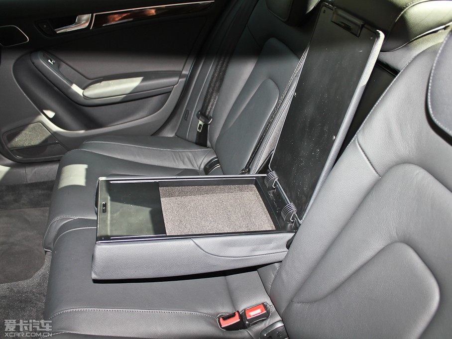 2013WA4L 35 TFSI CVTg(sh)