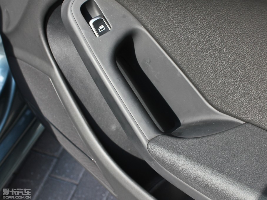 2013WA4L 35 TFSI CVTg(sh)