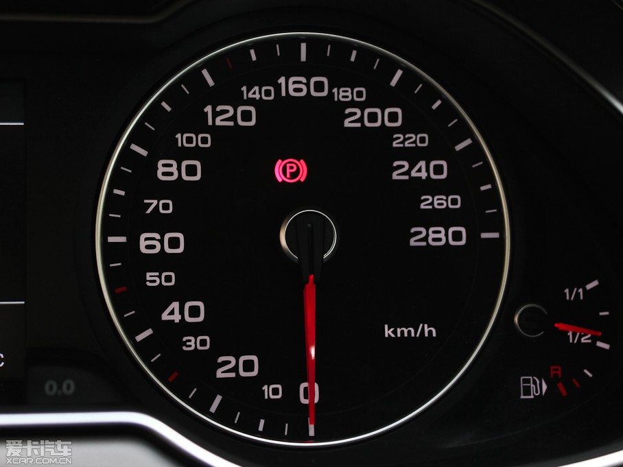 2013WA4L 35 TFSI CVTg