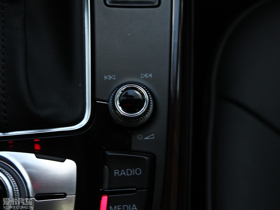 2013WA4L 35 TFSI CVTg