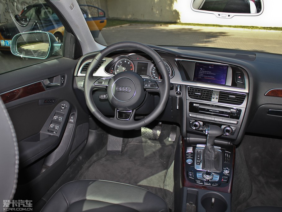 2013WA4L 35 TFSI CVTg