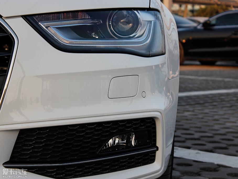 2013WA4L 40 TFSI quattro Ԅ\(yn)Ӱ