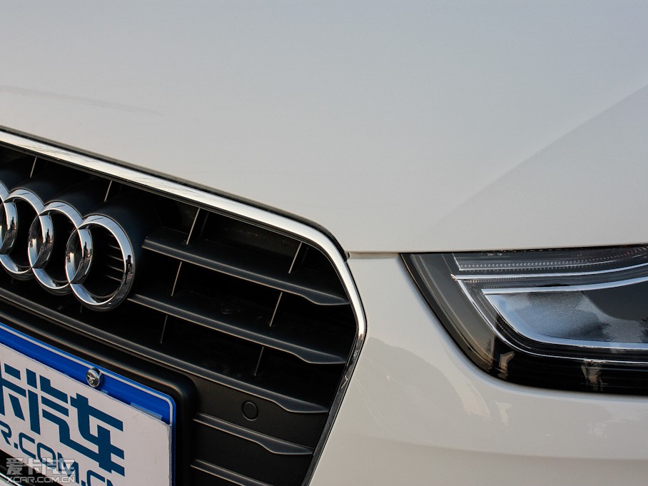 2013WA4L 40 TFSI quattro Ԅ\Ӱ