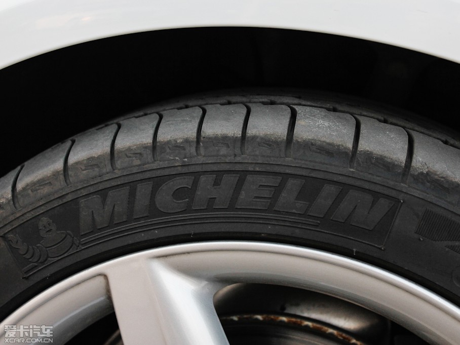 2013WA4L 40 TFSI quattro Ԅ\Ӱ