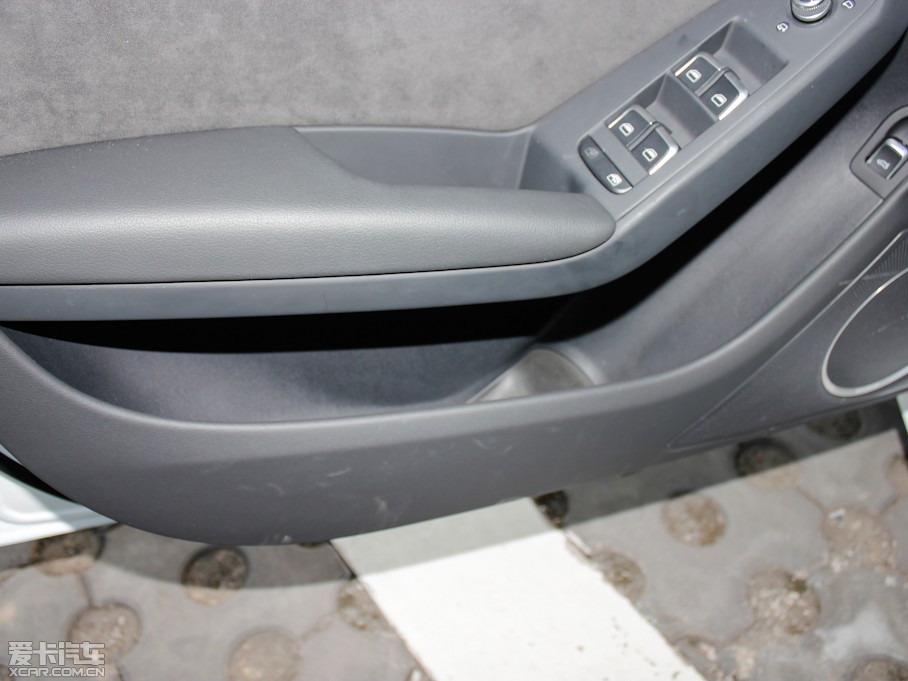 2013WA4L 40 TFSI quattro Ԅ\Ӱ