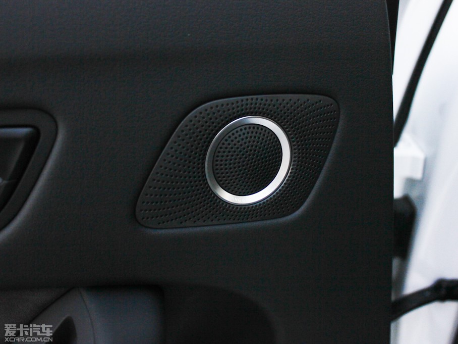 2013WA4L 40 TFSI quattro Ԅ\Ӱ