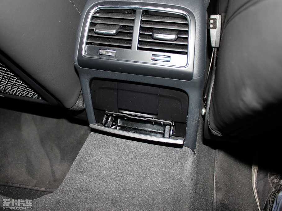 2013WA4L 40 TFSI quattro Ԅ\Ӱ