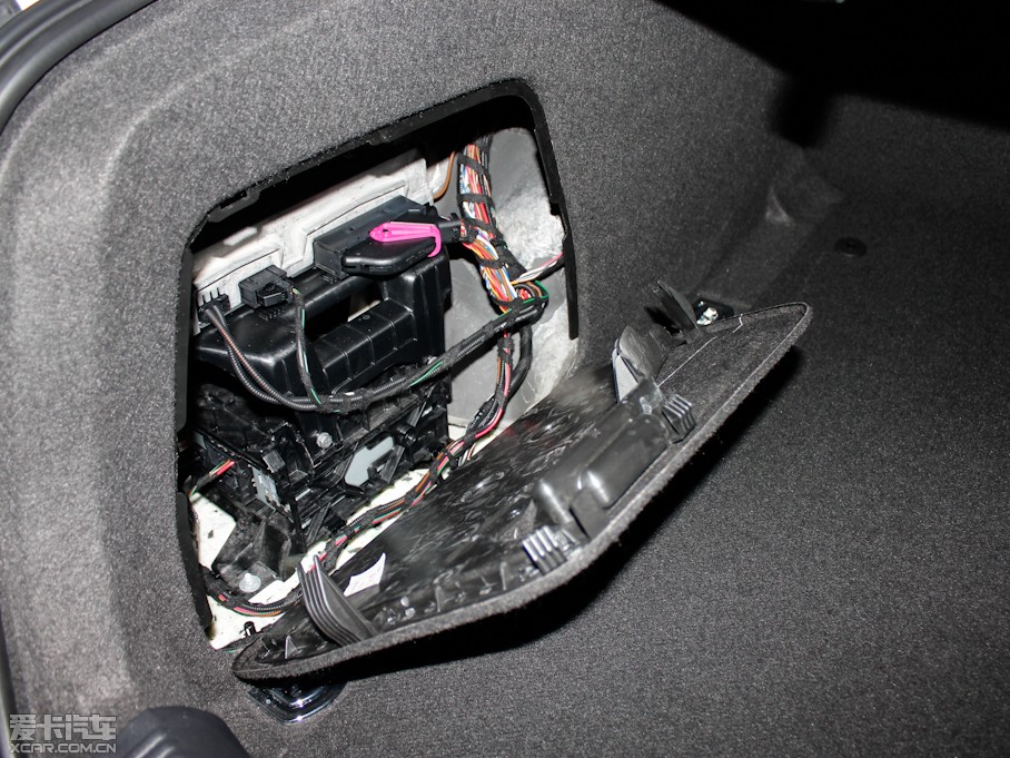 2013WA4L 40 TFSI quattro Ԅ\Ӱ