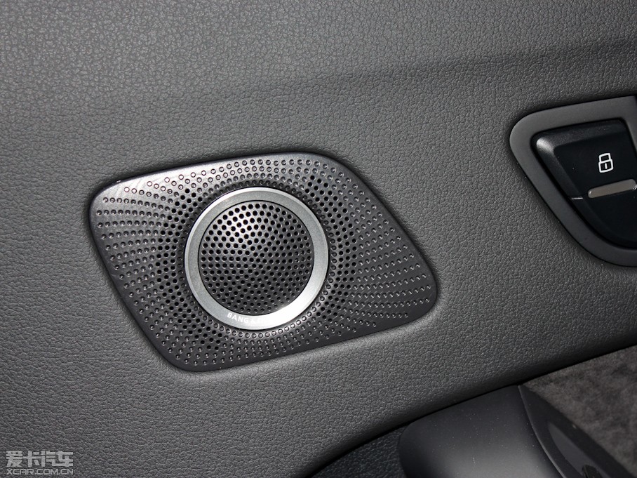 2013WA4L 40 TFSI quattro Ԅ\Ӱ