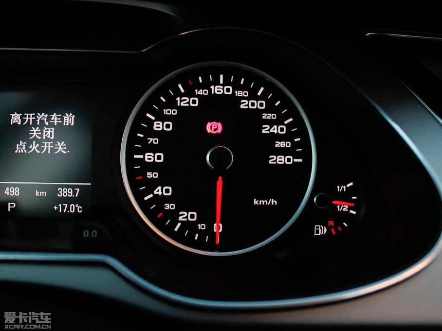 2013?yun)WA4L 40 TFSI quattro Ԅ(dng)\(yn)(dng)