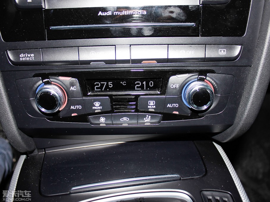 2013WA4L 40 TFSI quattro Ԅ\Ӱ