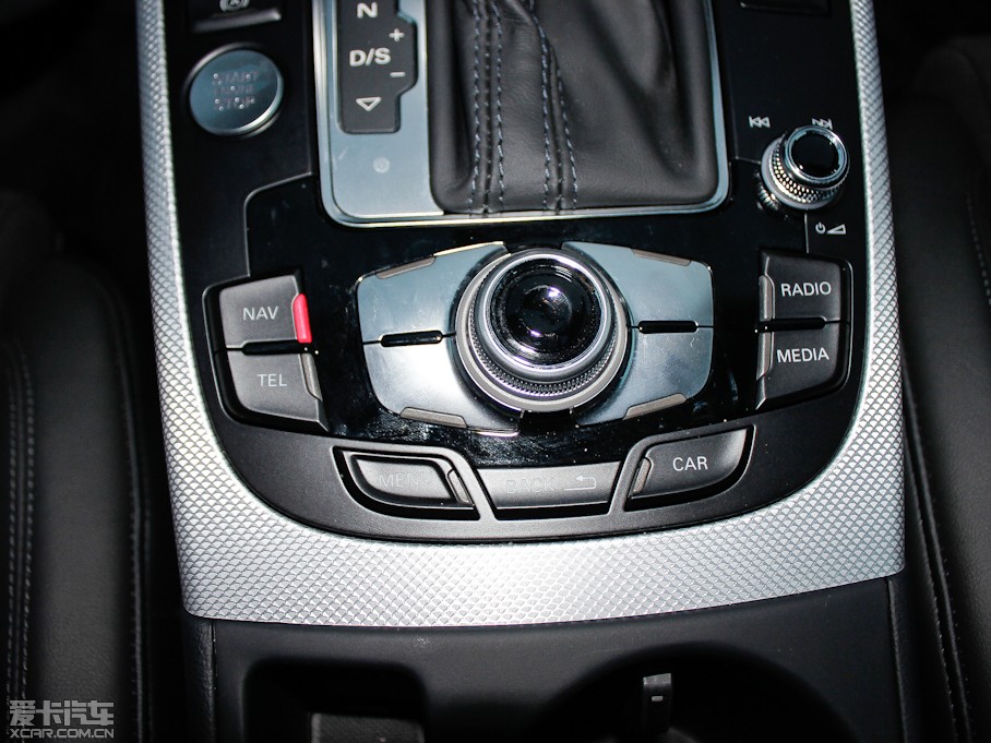 2013WA4L 40 TFSI quattro Ԅ\Ӱ