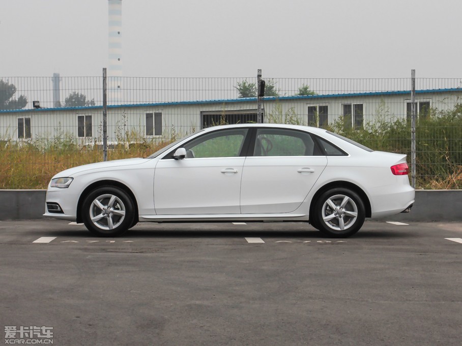 2013WA4L 30 TFSI քm