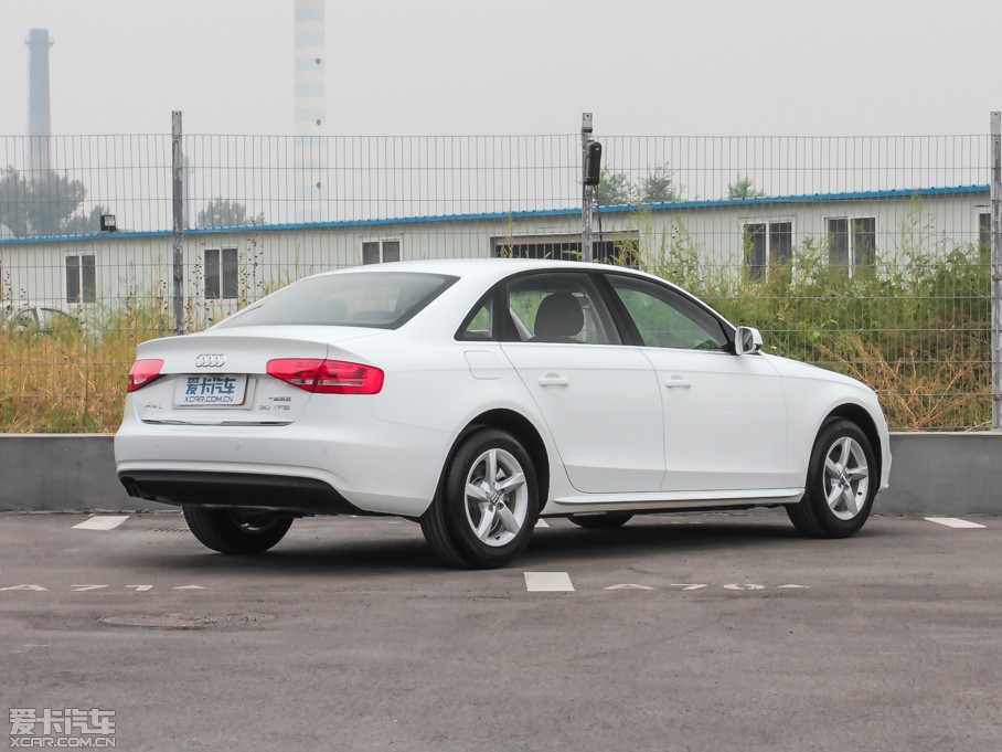 2013WA4L 30 TFSI քm