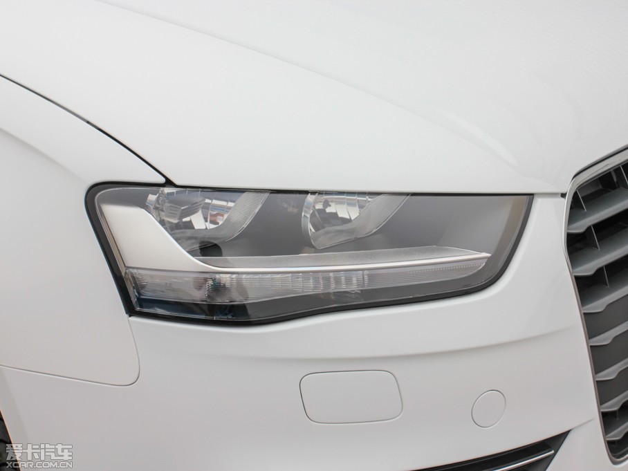 2013WA4L 30 TFSI քm