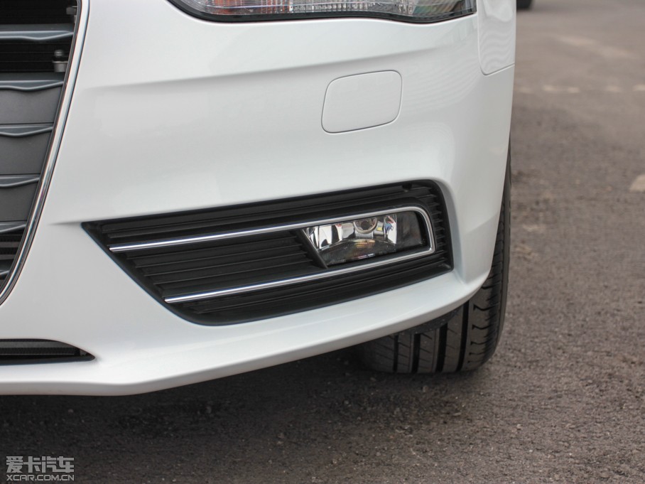 2013WA4L 30 TFSI քm