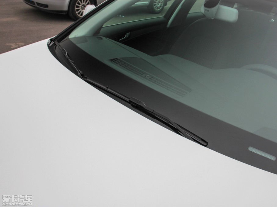 2013WA4L 30 TFSI քm