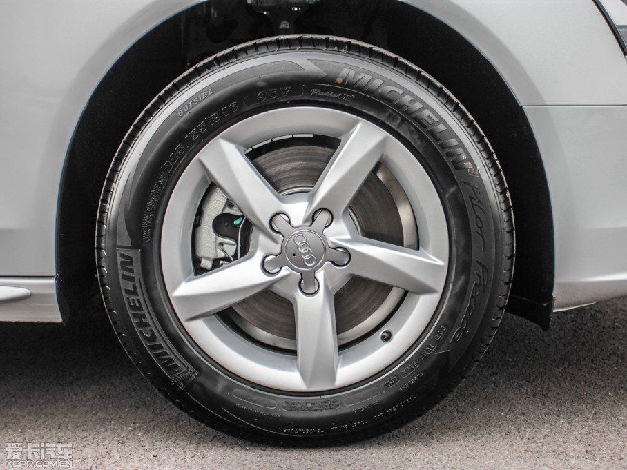 2013WA4L 30 TFSI քm