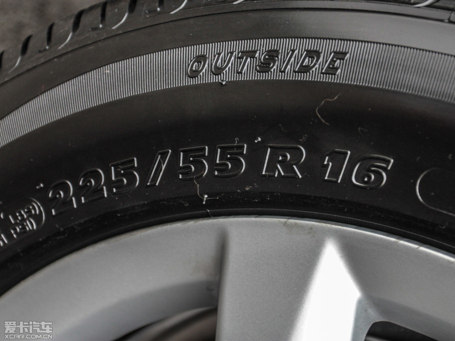 2013WA4L 30 TFSI քm