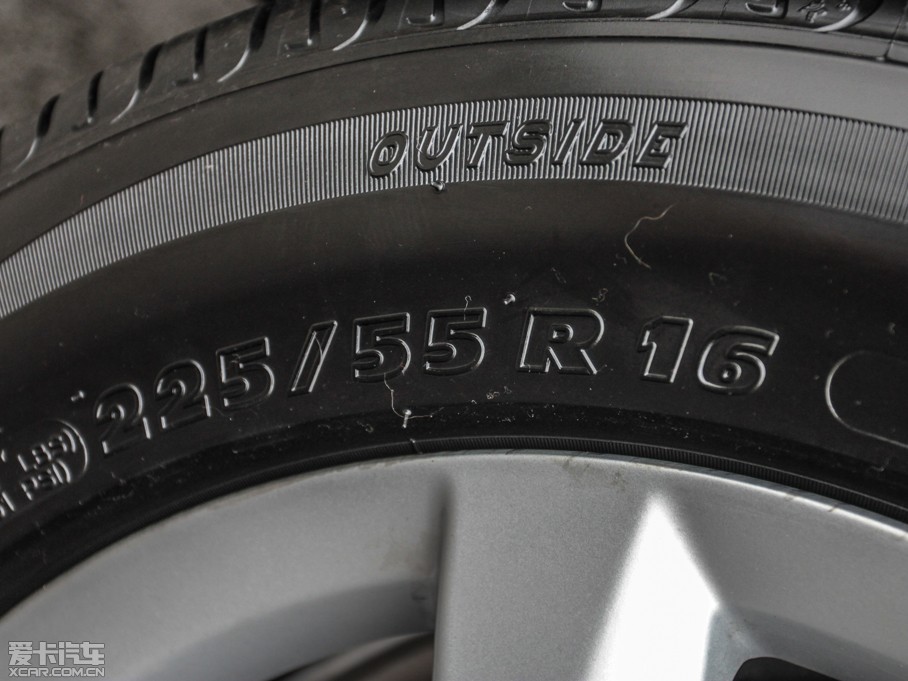 2013WA4L 30 TFSI քm