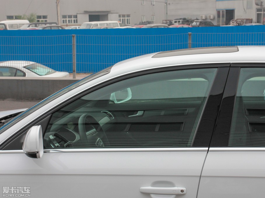 2013WA4L 30 TFSI քm