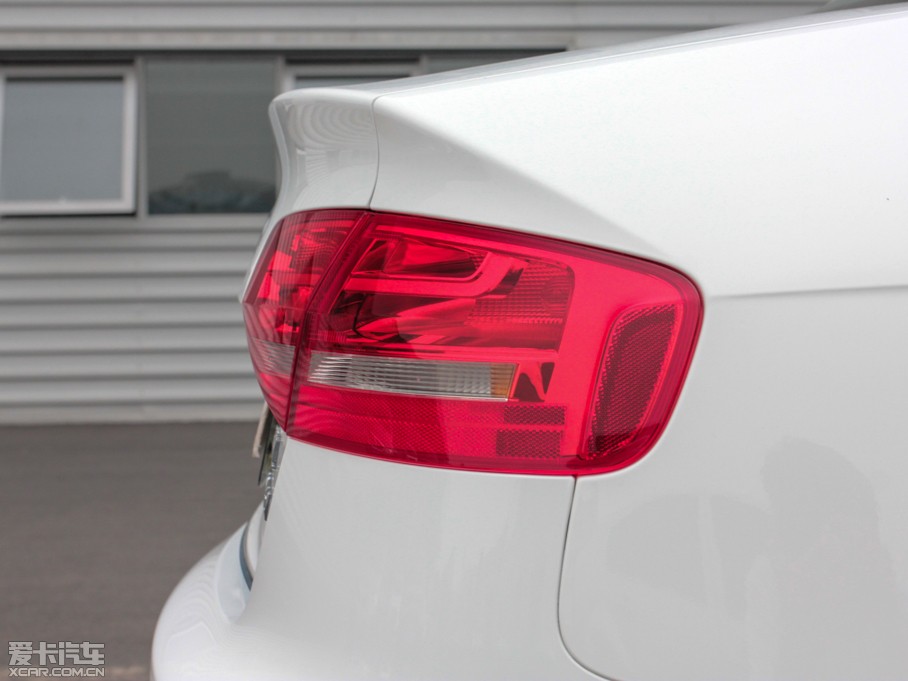 2013WA4L 30 TFSI քm