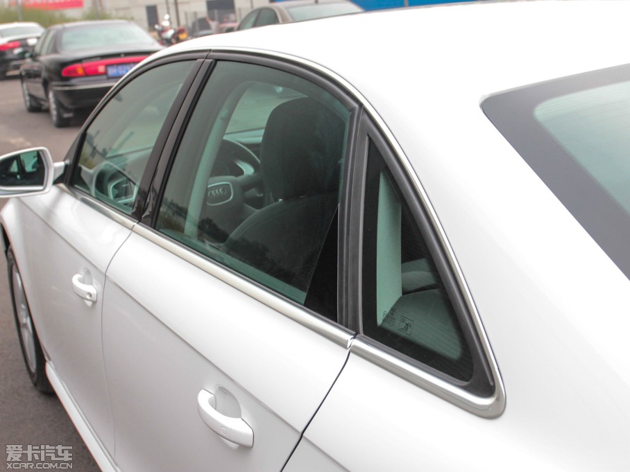 2013WA4L 30 TFSI քm