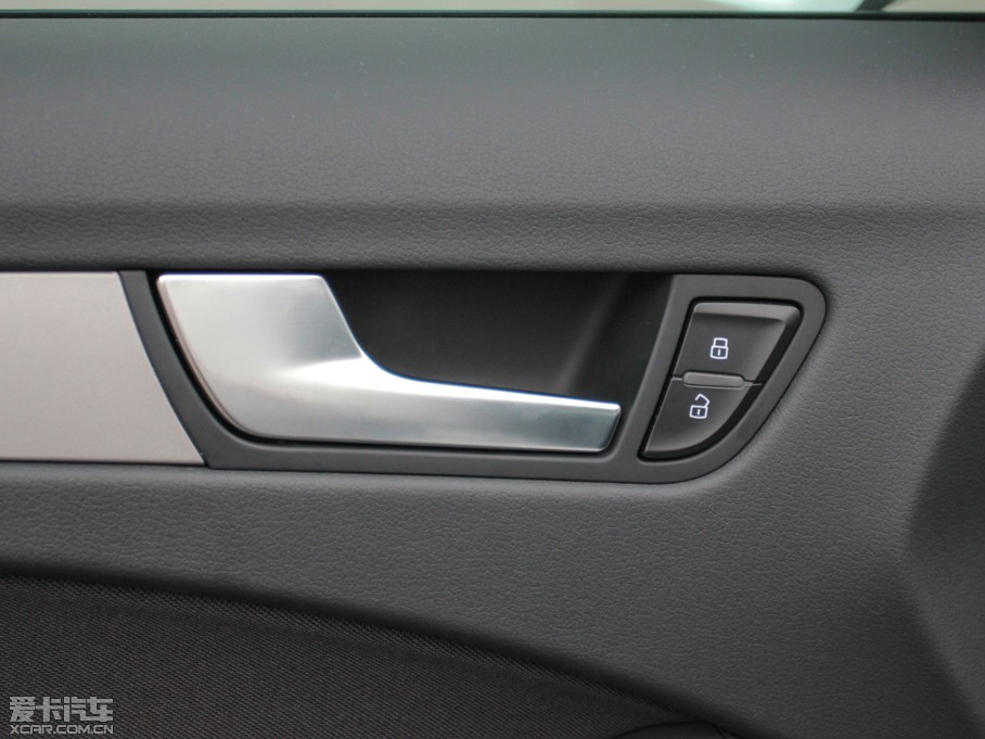 2013WA4L 30 TFSI քm