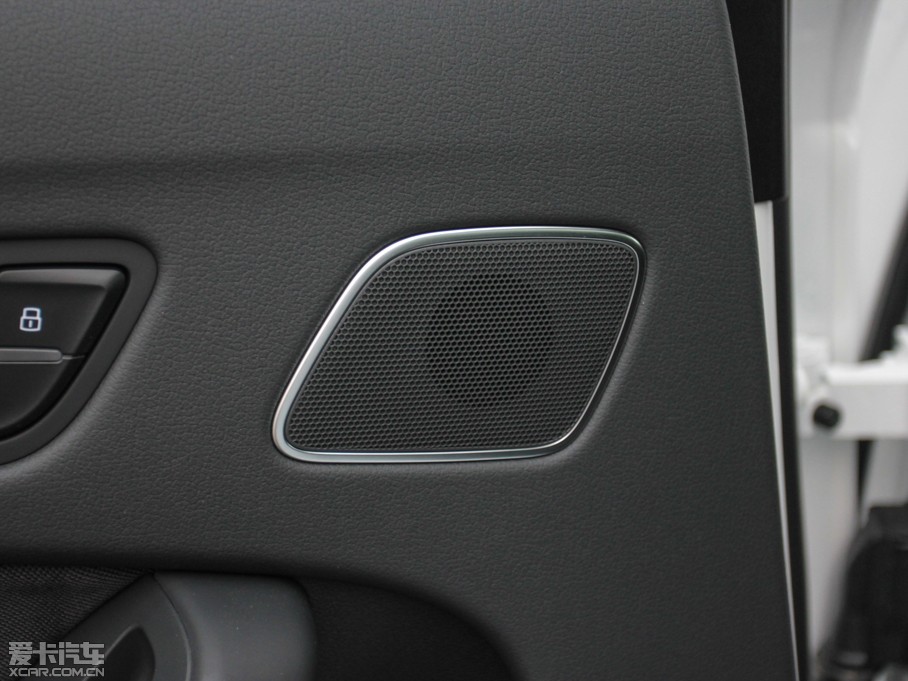 2013WA4L 30 TFSI քm