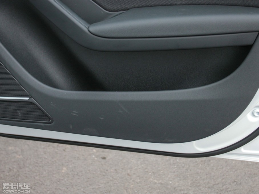 2013WA4L 30 TFSI քm