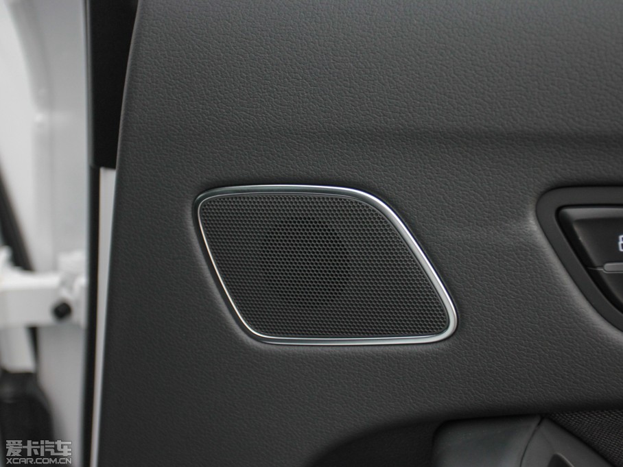 2013WA4L 30 TFSI քm