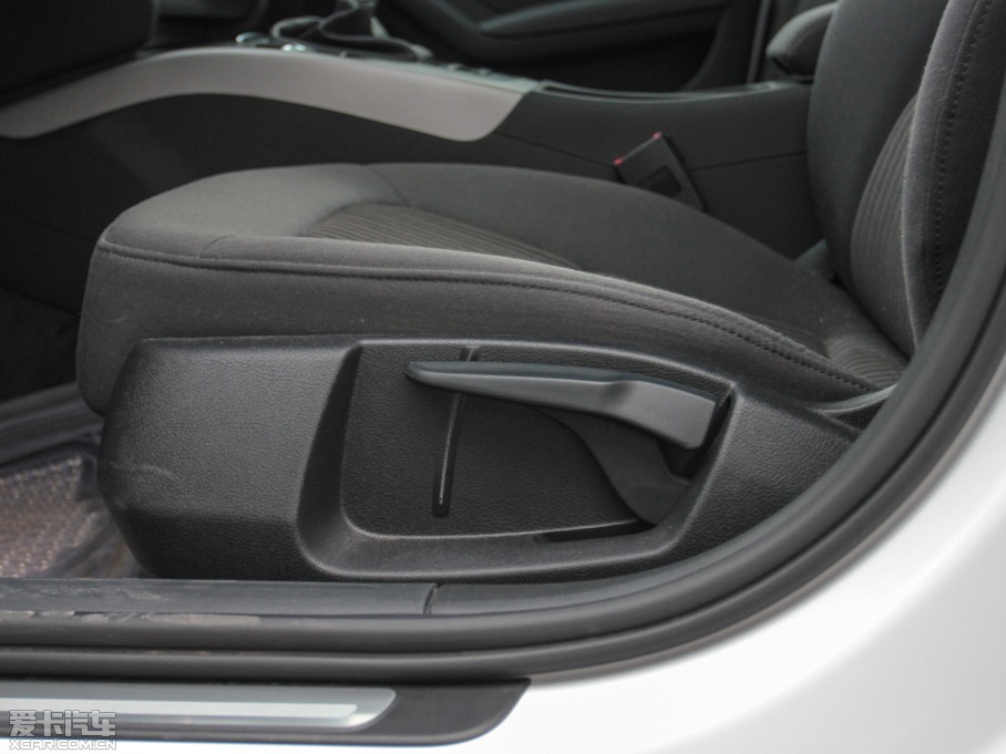 2013WA4L 30 TFSI քm