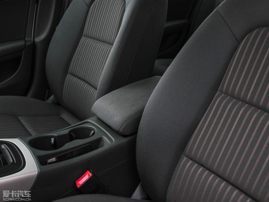 2013WA4L 30 TFSI քm