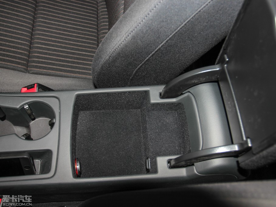 2013WA4L 30 TFSI քm