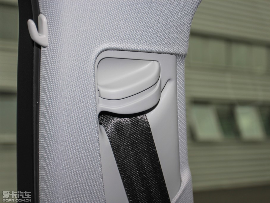 2013WA4L 30 TFSI քm