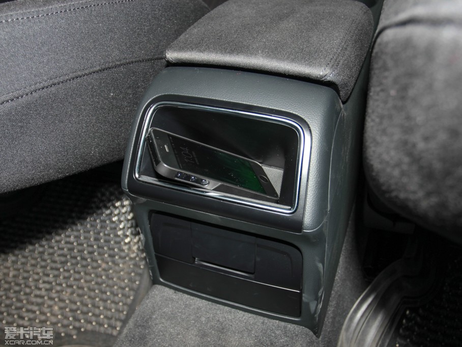 2013WA4L 30 TFSI քm