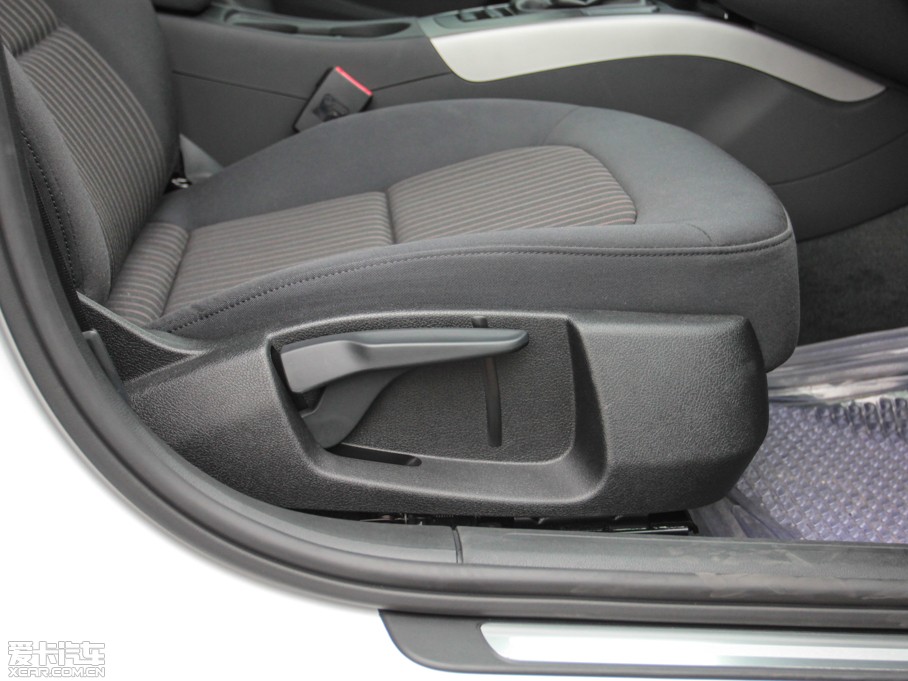 2013WA4L 30 TFSI քm