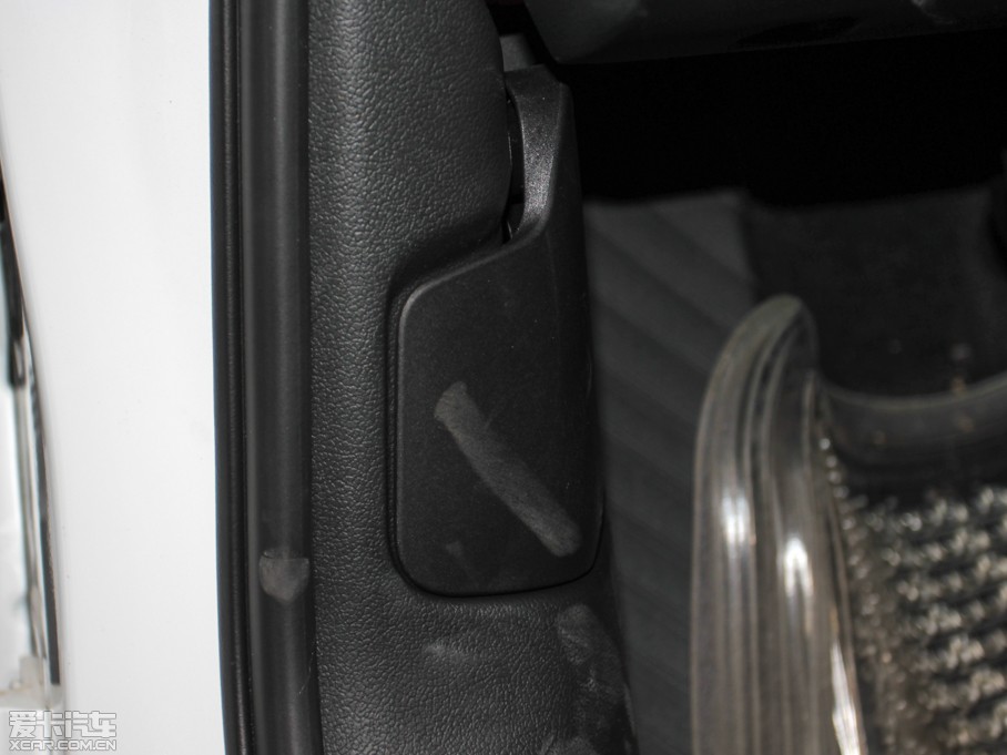 2013WA4L 30 TFSI քm