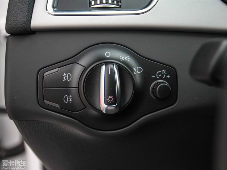 2013WA4L 30 TFSI քm