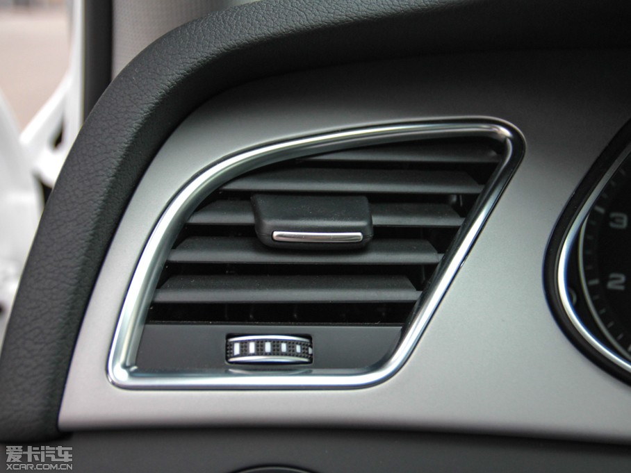 2013WA4L 30 TFSI քm