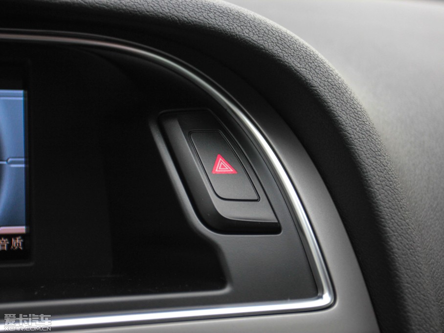 2013WA4L 30 TFSI քm