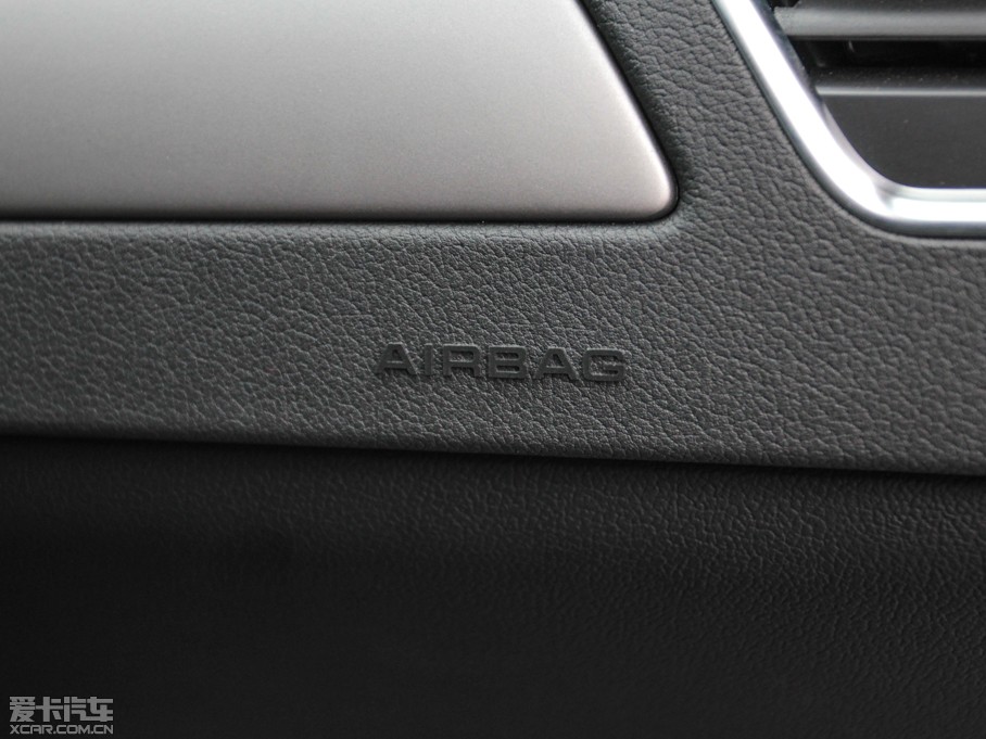 2013WA4L 30 TFSI քm