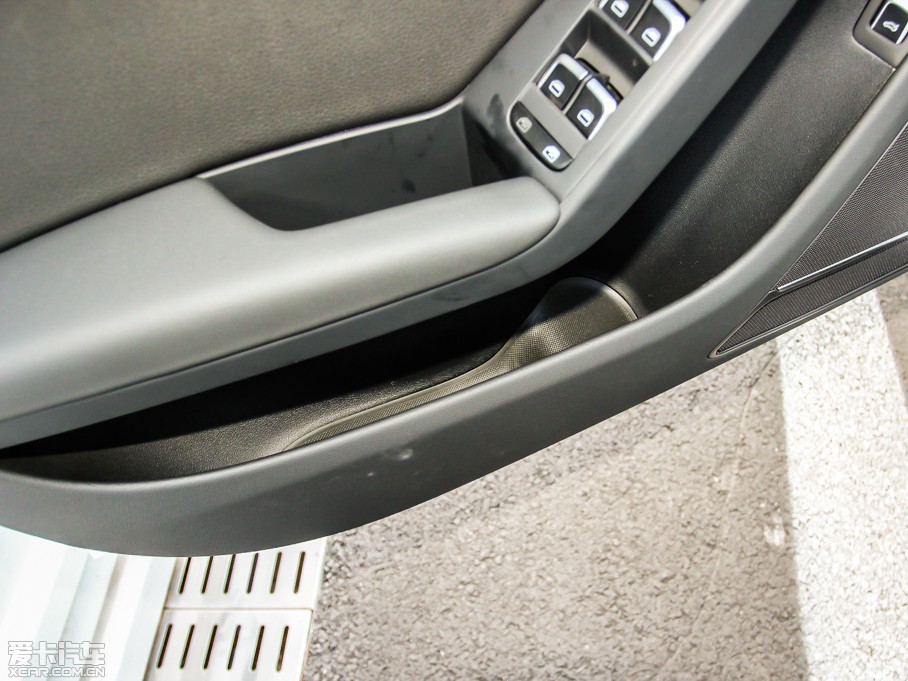 2013WA4L 40 TFSI quattro \Ӱ