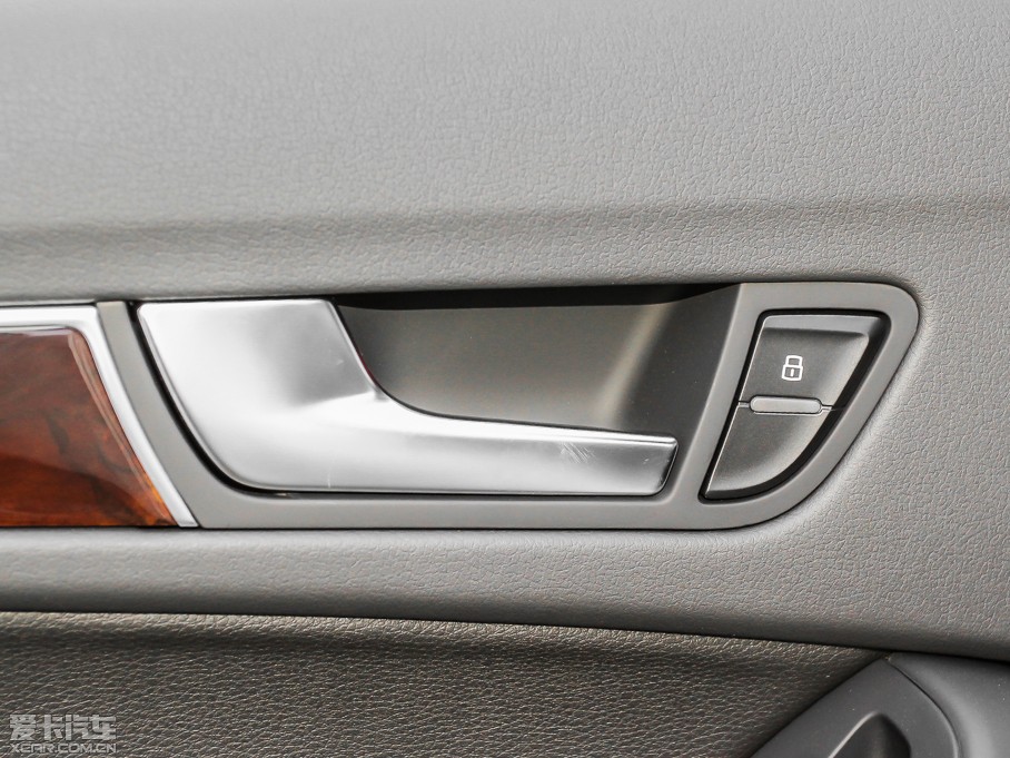 2013WA4L 40 TFSI quattro \Ӱ