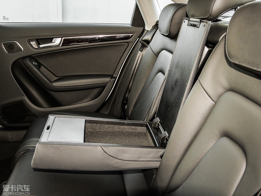 2013WA4L 40 TFSI quattro \Ӱ